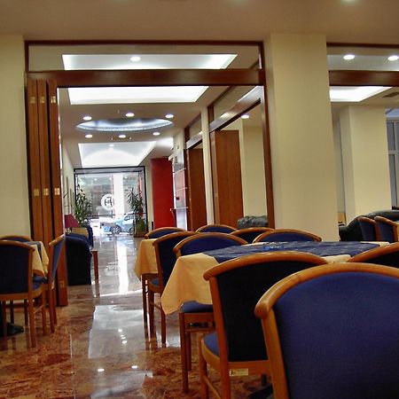 Hotel Elena Lamia Exterior photo